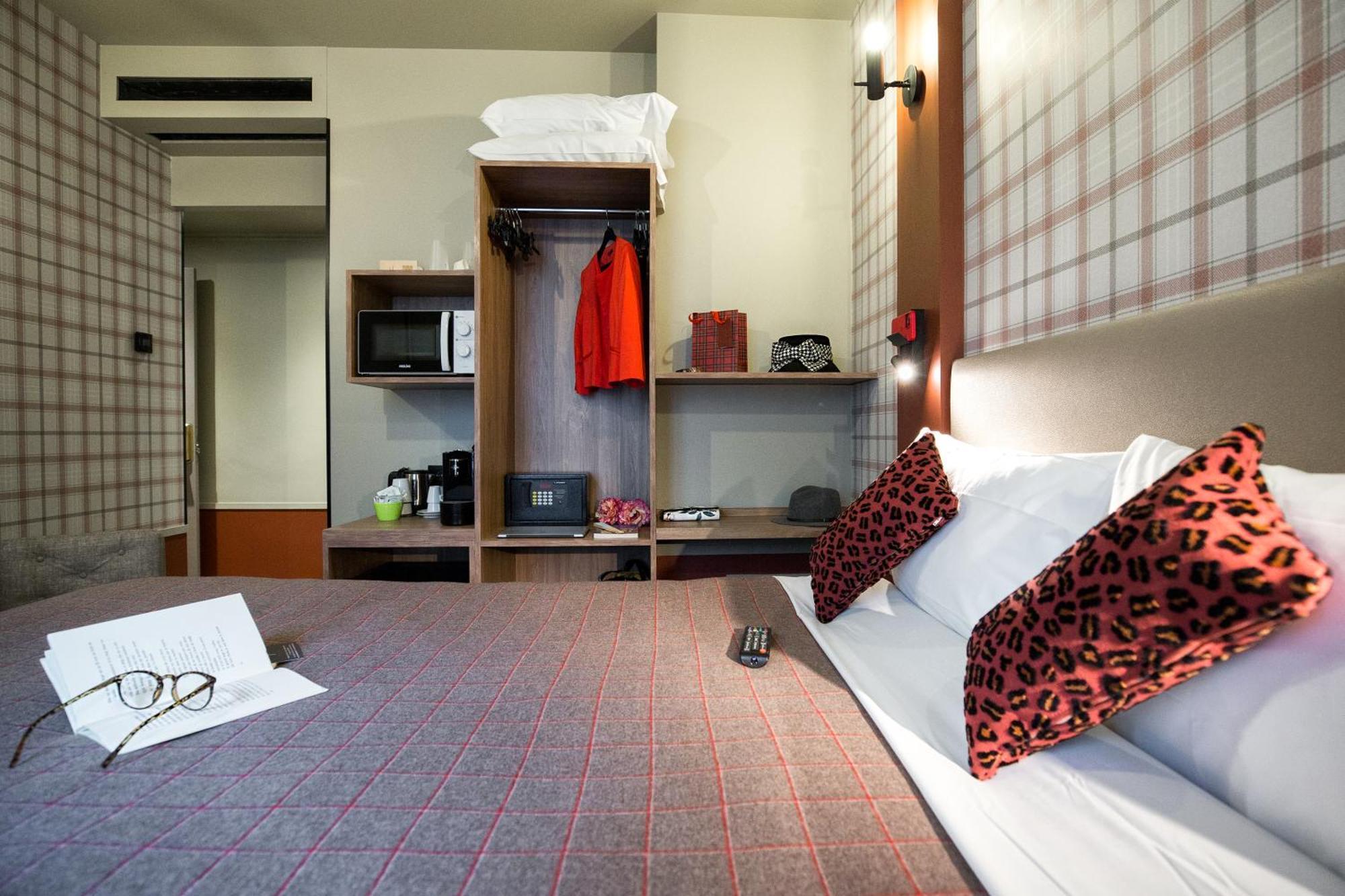 Hotel Concortel Parigi Esterno foto